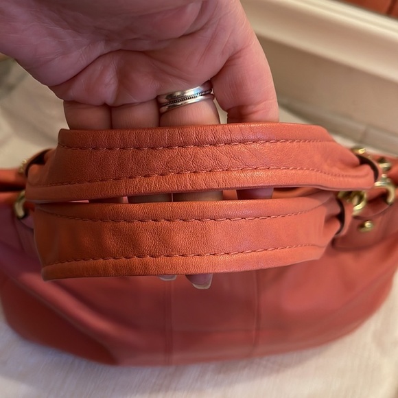 COACH -Kristin leather East/west hobo tote - EUC - Picture 7 of 10